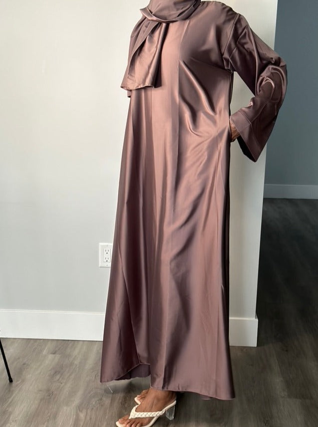 BROWN CLOSED SATIN ABAYA