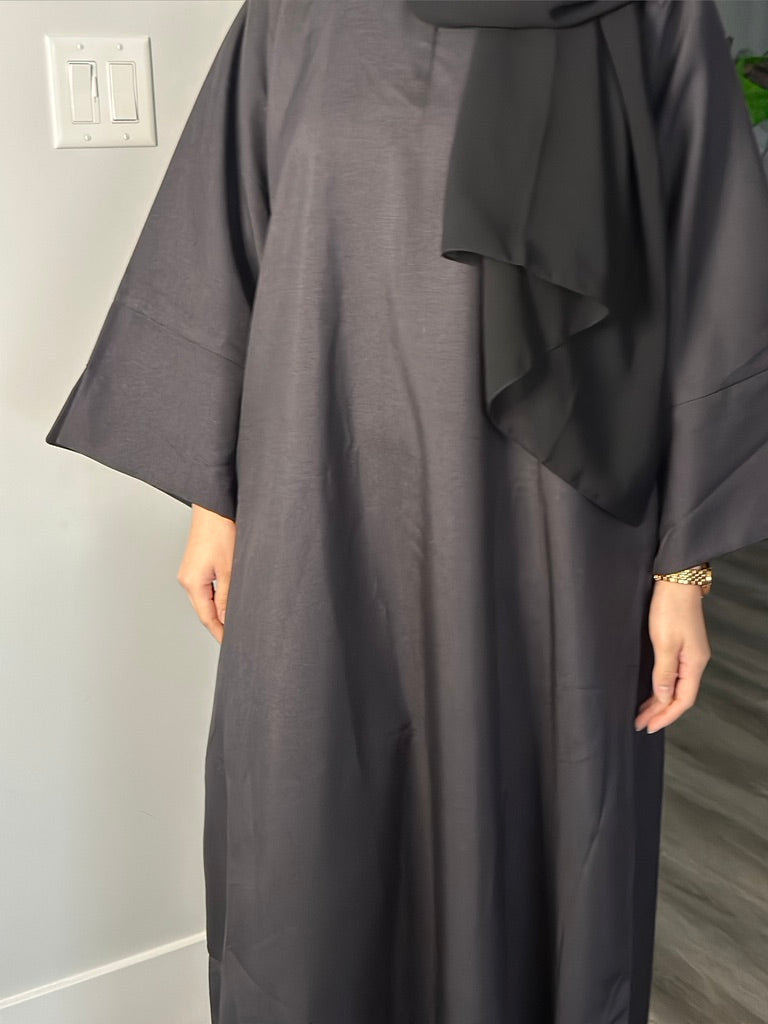 BLACK CLOSED LINEN ABAYA