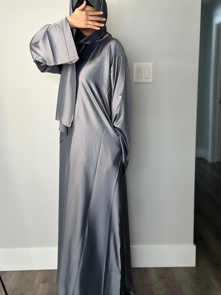 GRAY CLOSED SATIN ABAYA