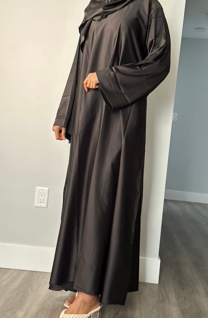 BLACK CLOSED SATIN ABAYA