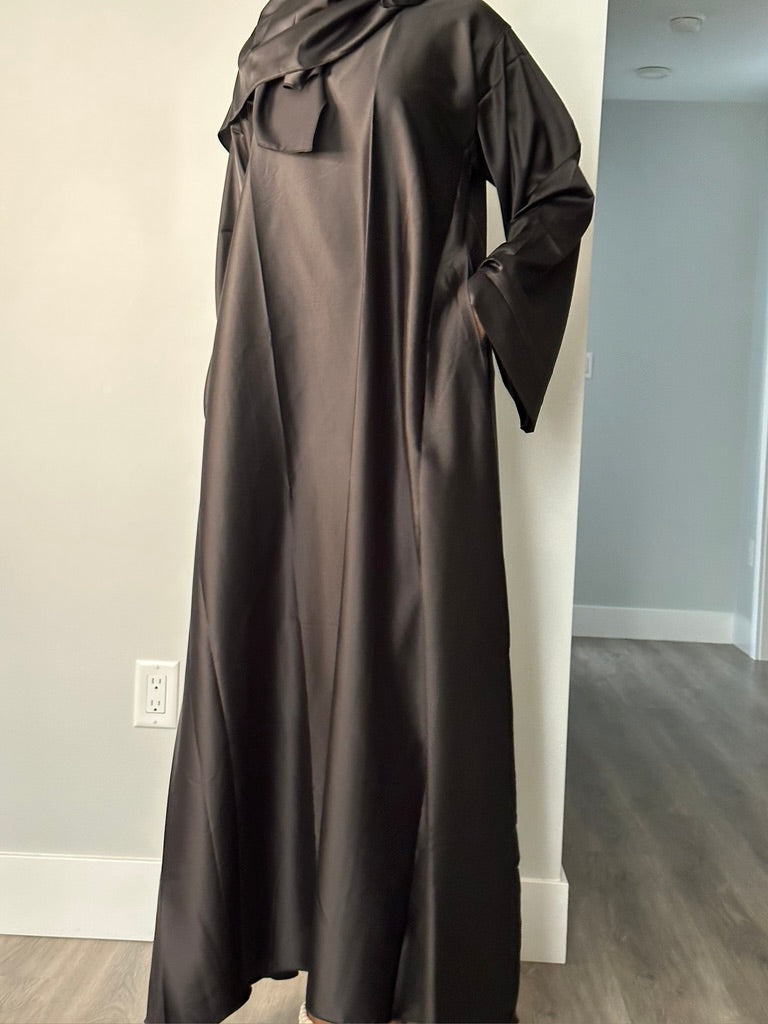 BLACK CLOSED SATIN ABAYA