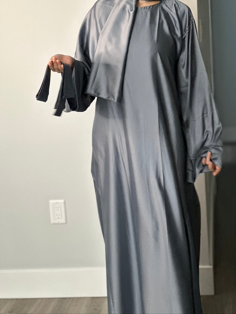 GRAY CLOSED SATIN ABAYA